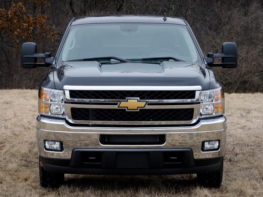  Chevrolet Silverado 2500 HD CNG Extended Cab 2012 года  (фото 2 из 9)